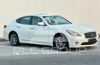 2017 Infinity Q70