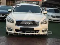 2017 Infinity Q70