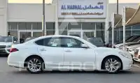2017 Infinity Q70