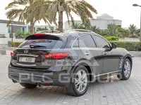 2017 Infinity QX70