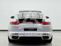 2017 Porsche Panamera