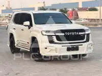 2017 Toyota LAND CRUISER