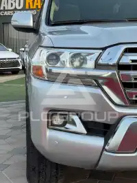 2017 Toyota LAND CRUISER