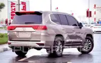 2017 Toyota LAND CRUISER