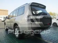 2018 Mitsubishi PAJARO