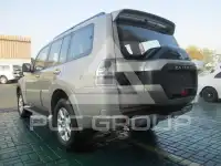 2018 Mitsubishi PAJARO