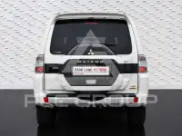 2018 Mitsubishi PAJARO