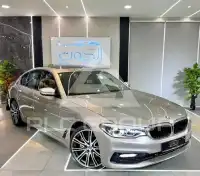 2018 BMW 530