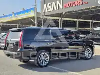 2018 Cadillac ESCALADE