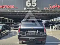 2018 Cadillac ESCALADE