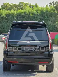 2018 Cadillac ESCALADE