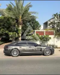 2018 Porsche Panamera
