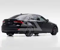 2018 Lexus IS300