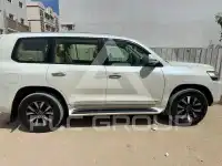 2018 Toyota LAND CRUISER