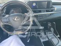 2019 Lexus ES350