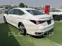 2019 Lexus ES300