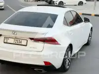 2019 Lexus IS300