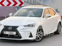 2019 Lexus IS300