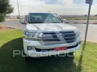 2019 Toyota LAND CRUISER