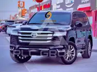 2019 Toyota LAND CRUISER
