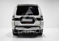 2020 Mitsubishi PAJARO