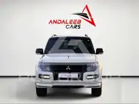 2020 Mitsubishi PAJARO