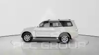 2020 Mitsubishi PAJARO