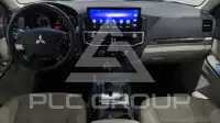 2020 Mitsubishi PAJARO