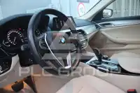 2020 BMW 520