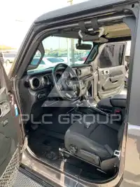 2020 Jeep WRANGLER