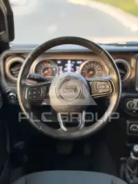 2020 Jeep WRANGLER