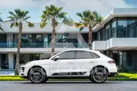 2020 Porsche MACAN
