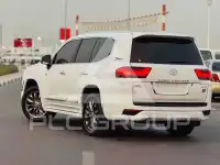 2020 Toyota LAND CRUISER