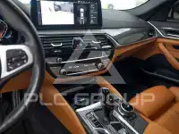 2021 BMW 523