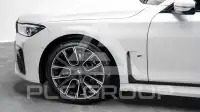 2021 BMW 730