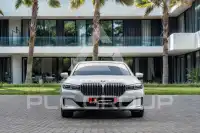 2021 BMW 730