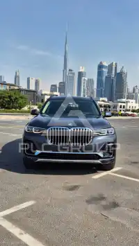 2021 BMW X7
