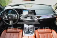 2021 BMW X7