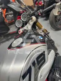 2021 BMW R9