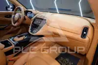 2021 Aston Martin DBX