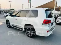 2021 Toyota LAND CRUISER