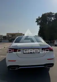 2021 Mercedes Benz E 300