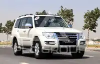 2022 Mitsubishi PAJARO