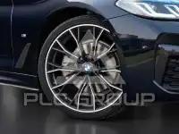 2022 BMW 520