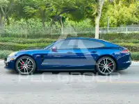 2022 Porsche Panamera