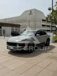 2022 Porsche MACAN