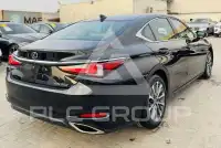2022 Lexus ES350
