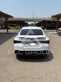 2022 Lexus IS300
