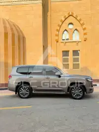 2022 Toyota LAND CRUISER