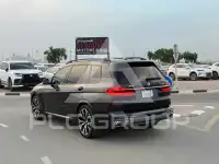 2023 BMW X7